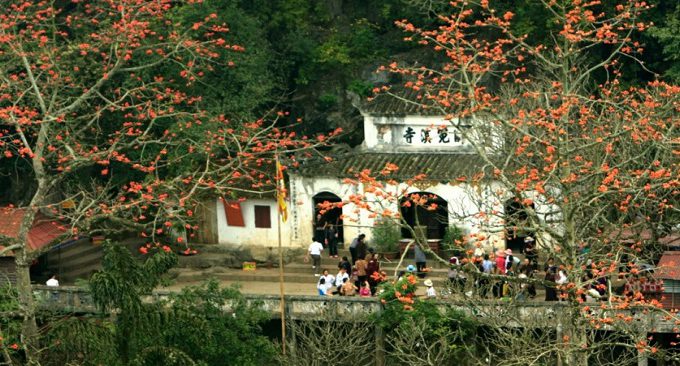 Lễ hội chùa Hương có gì