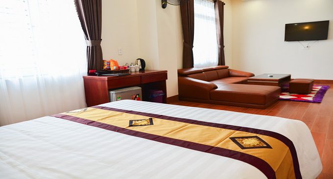 mạnh tuân germany hotel