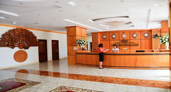 sảnh khách sạn