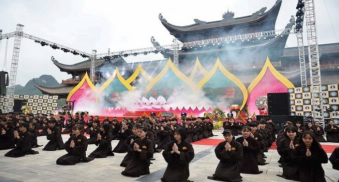 Giải đáp Lễ hội chùa Tam Chúc vào ngày nào